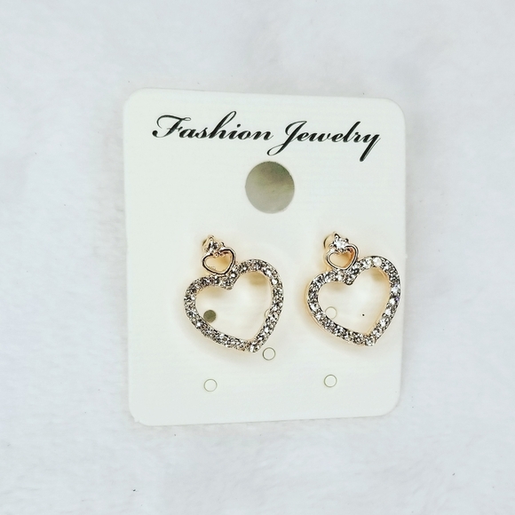 5 for $15 earrings - Picture 2 of 8